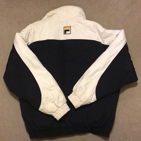 Vintage Fila Jacket - Picture 5 of 6